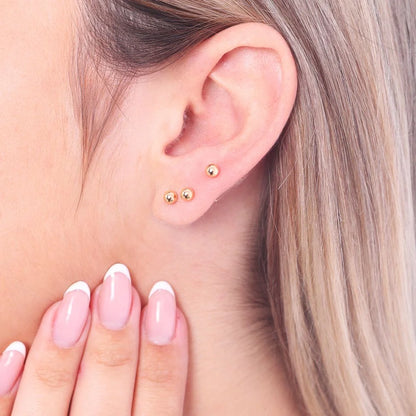 TRIO DE BRINCOS BOLINHAS LISAS (4MM)